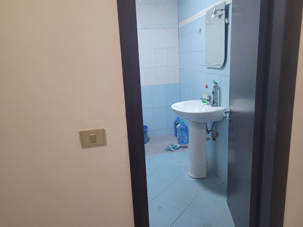 Jepet  me qera  apartament  2+1 Myslym  Shyri  