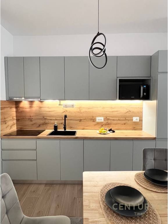 Apartament modern 2+1 per qira ne Qender
