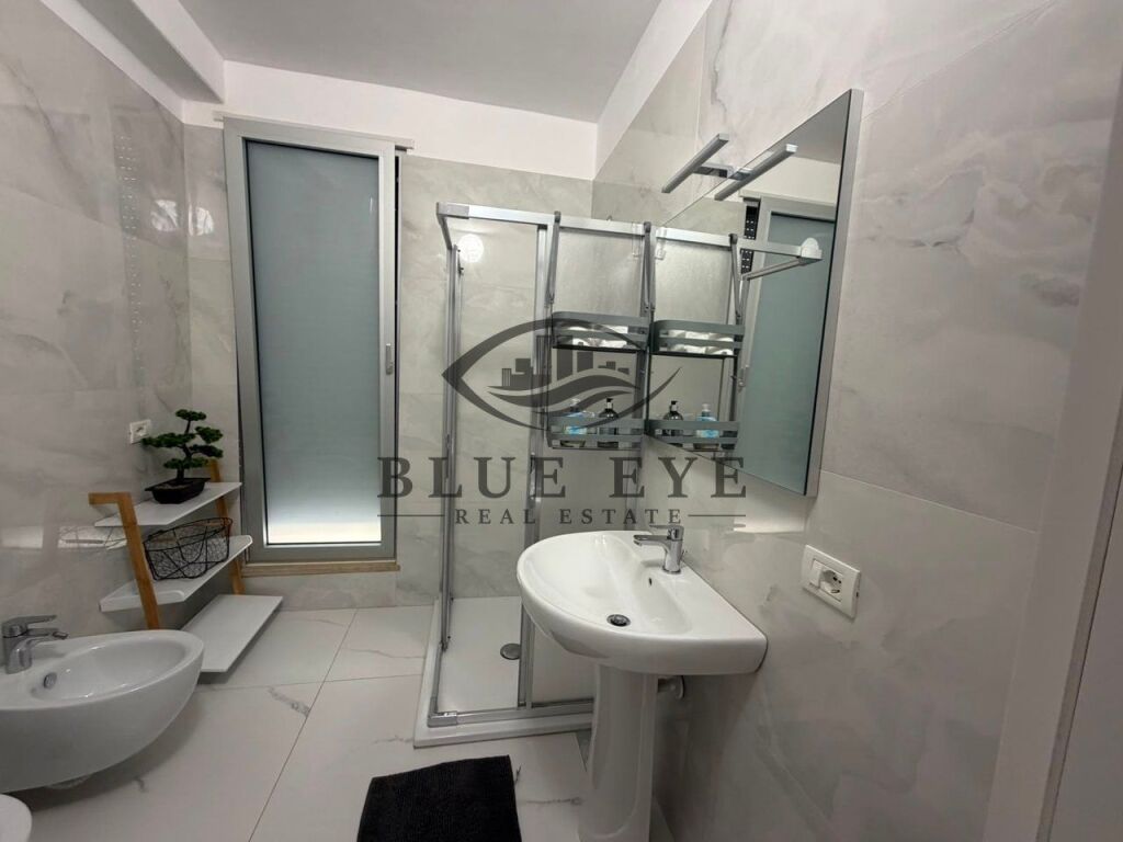 JEPET ME QIRA APARTAMENT 2+1 – CURRILA, DURRËS.