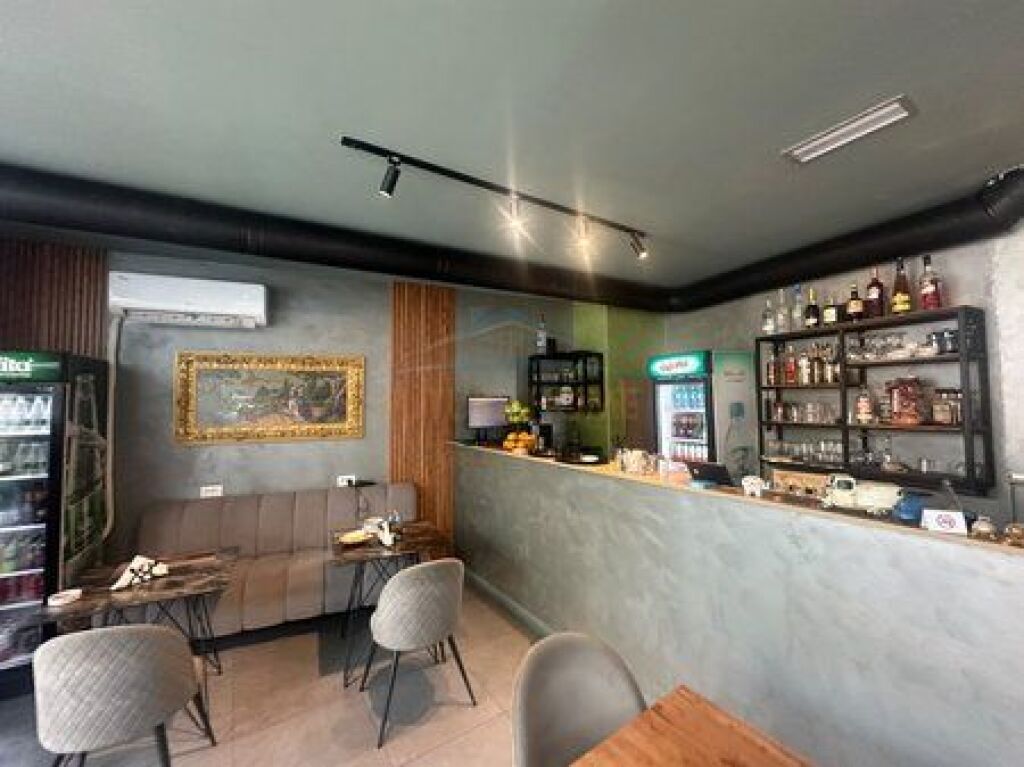 Vendesi Bar-Ristorante-Pizzeria in vendita, Rruga e Dibrës, Tirana.