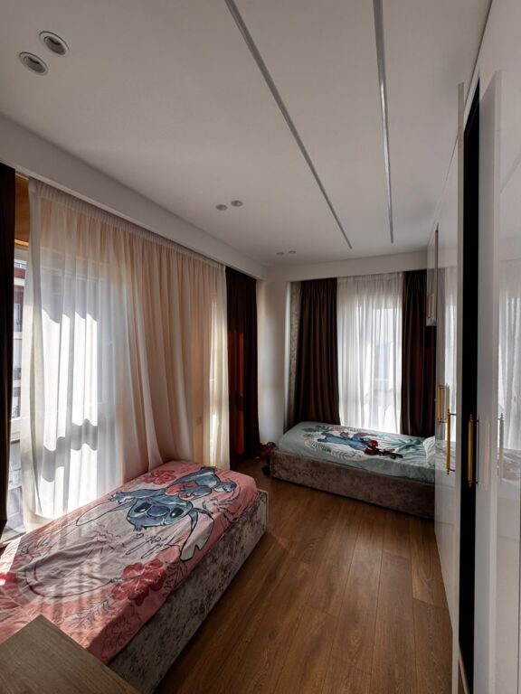 Jepet Apartament me qera 2+1-Kompleksi Aura, Laprake