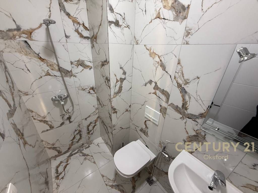 Apartment 2+1+2 for rent, "5 Maji" Street
