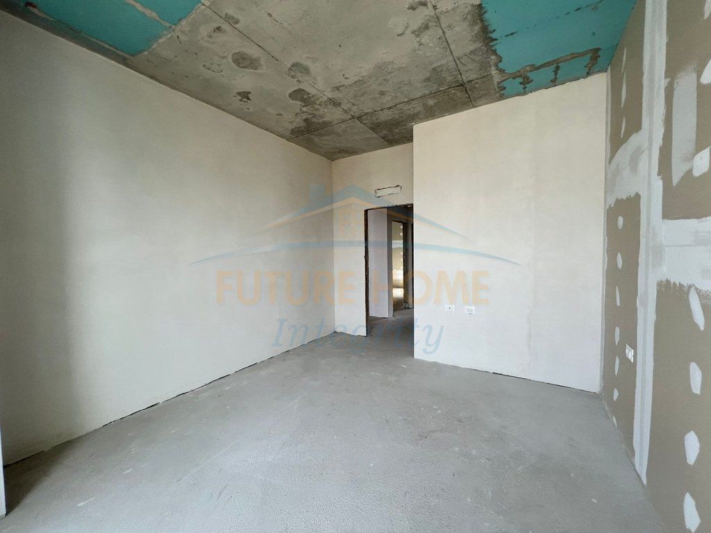 Shitet, Apartament 3+1+2+2 Poste parkimi, Park Avenue Residence, Bulevardi i Ri, Tiranë.