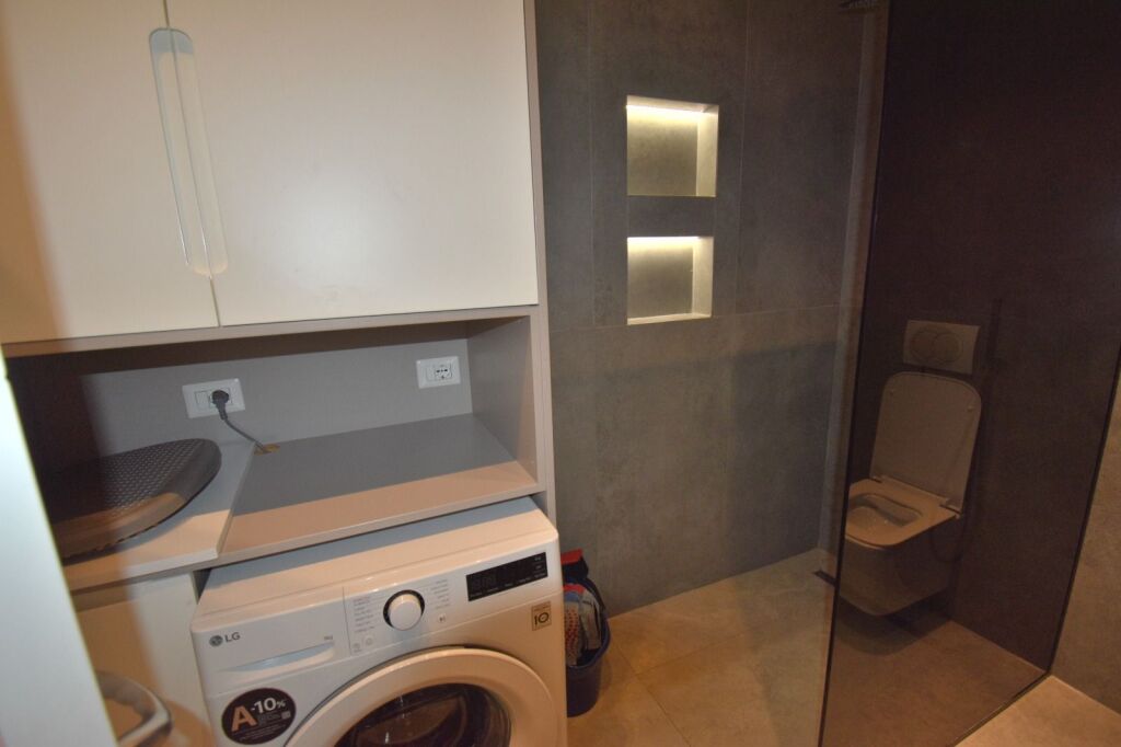 🏡 APPARTAMENTO 2+1+2 IN AFFITTO – EMERAL CENTER 📍 Via 5 Maji
