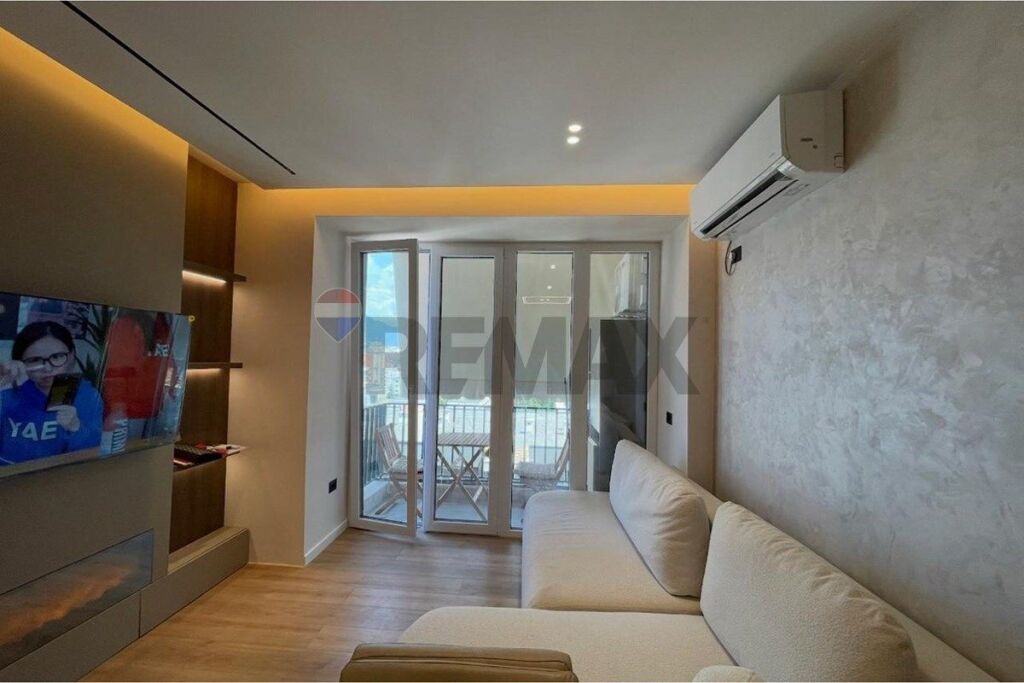 Apartament per shitje 2+1 ne Laprake