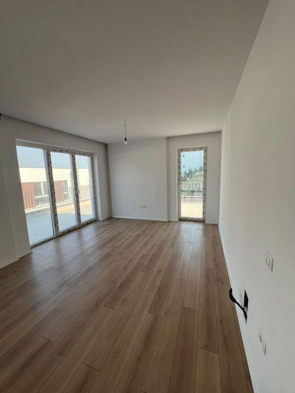 Apartament 2+1+2+2 Poste Parkimi Ne Shitje Ne Sauk  ID 5509