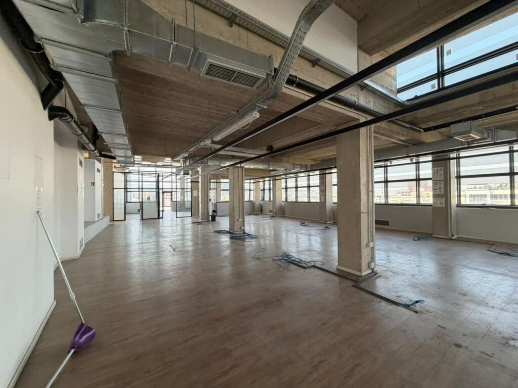 Office space for rent in the Center