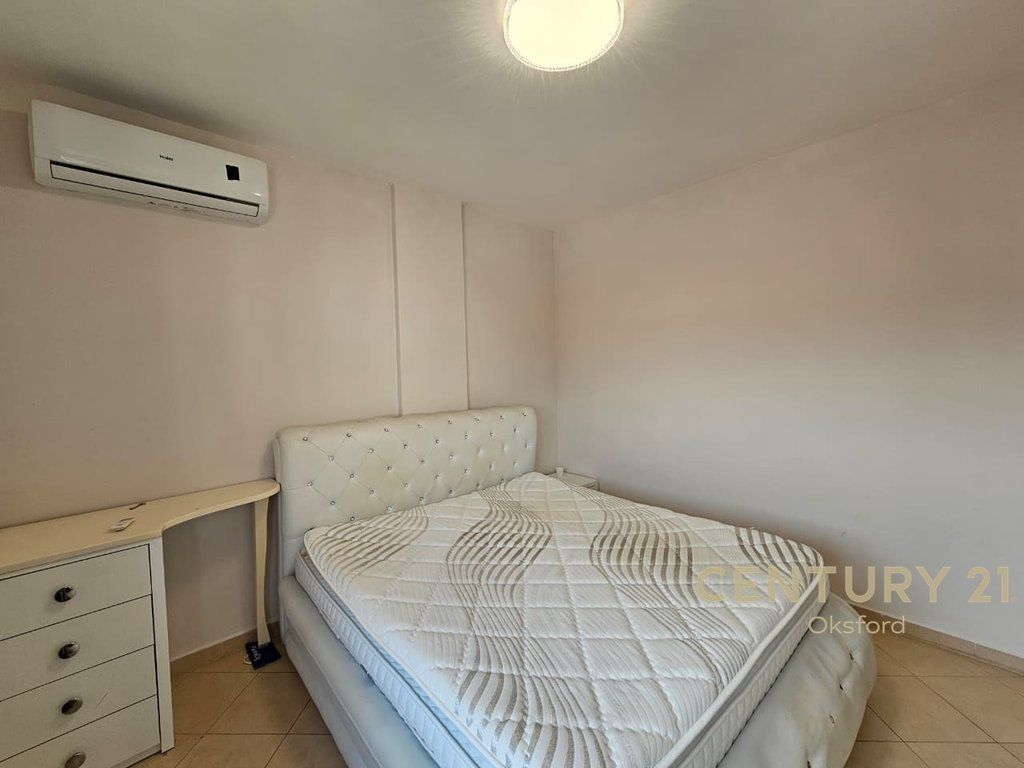 Apartament 2+1+2 per shitje tek Liqeni I Thate