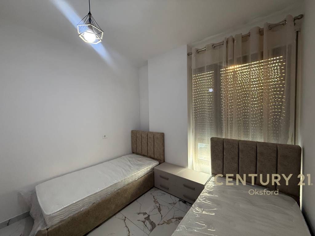 We rent a 2+1+2 apartment, at 5 Maji Street!
