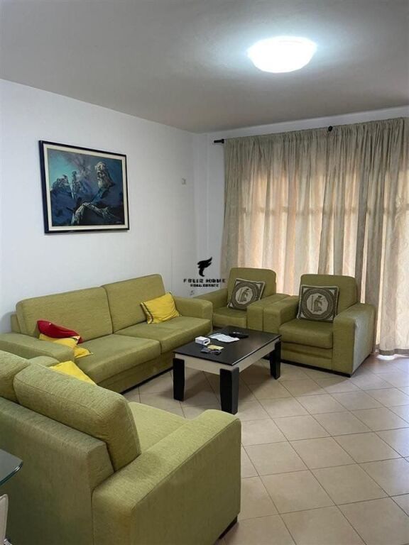 APARTMENT FOR RENT 2+1+2+2 BLK PAZARI I RI 60,000 LEKE FH-92095
