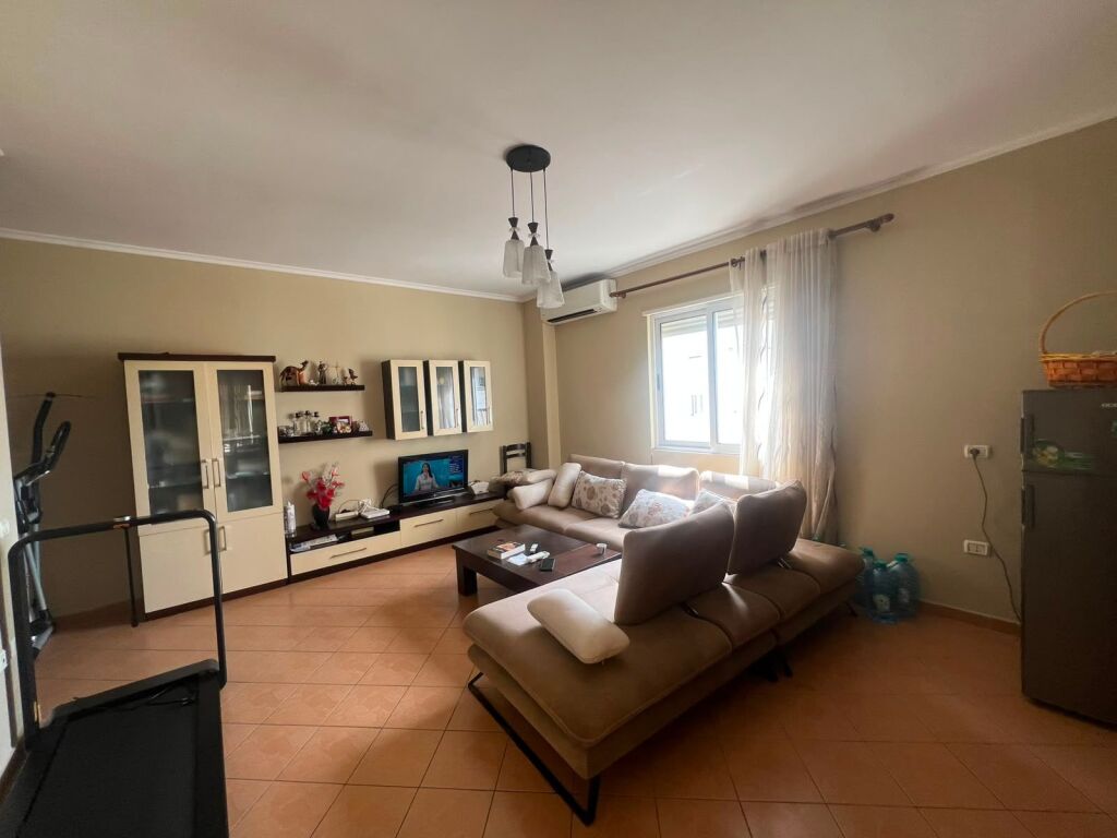 APARTAMENT 2+1 PËR SHITJE – FRESK