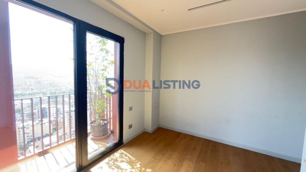 🏢 JEPET ME QIRA AMBIENT PËR ZYRA + 🅿️ GARDEN BUILDING | 180 m²