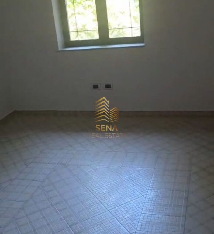 Qira, Ambient Biznesi, 2+1+Blk, Blloku, 90.000 Lek/Muaj