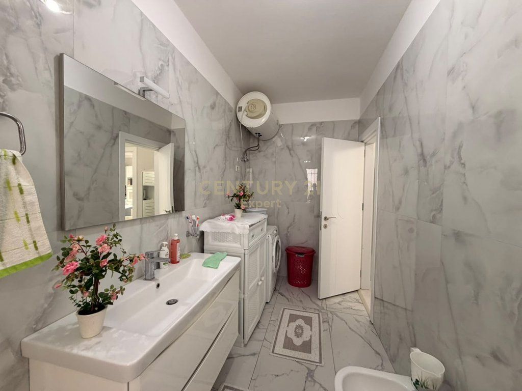 Appartamento 3+1+3 in Vendita – Astir