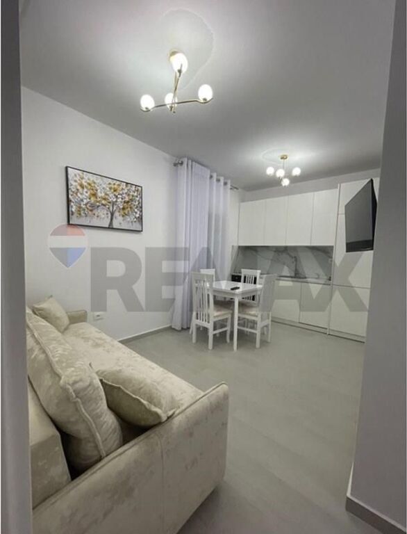Komuna e Parisit, Apartament 1+1 per Qira