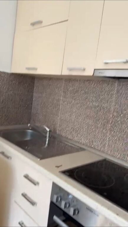 STUDIO APARTMENT 30,000 LEKE MYSLYM SHYRI