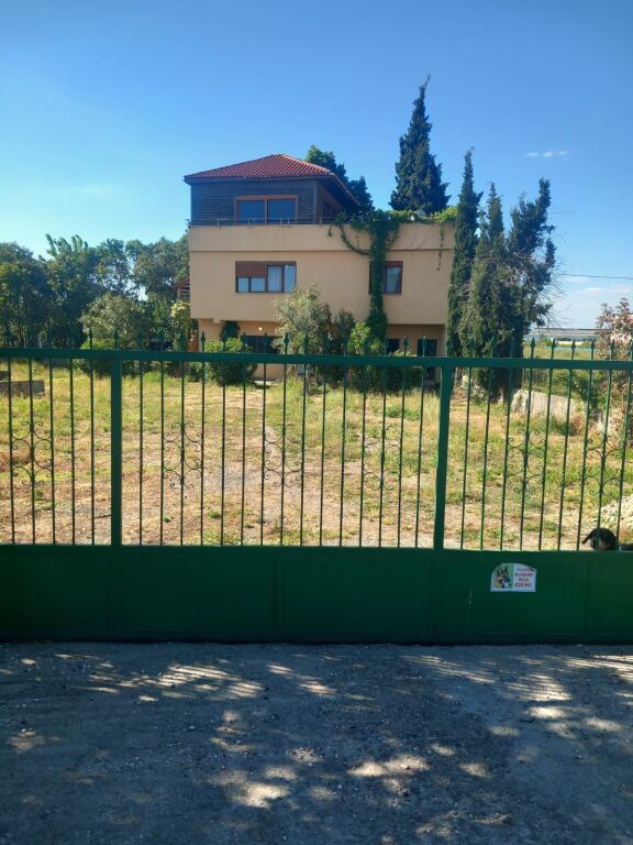 Affitto, Terreno+Villa su 2 Piani+Soffitta, Autostrada Tirana-Durazzo