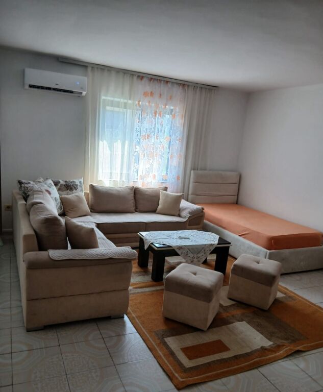 For rent Apartment 1+1, Vasil Shanto near the school “Vasil Shanto” 500 thousand old lek