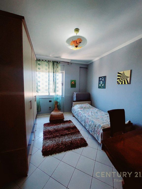 Affittasi 2+1+2 ad Astir! 600 € /Mese 55.000 Lek /Mese