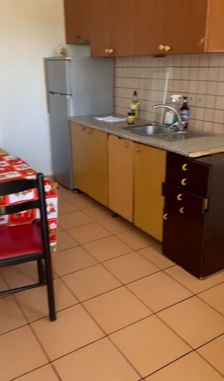 Piano Villa Vuoto in Affitto su Nuovo Viale, vicino alla Locomotiva  ID 5499