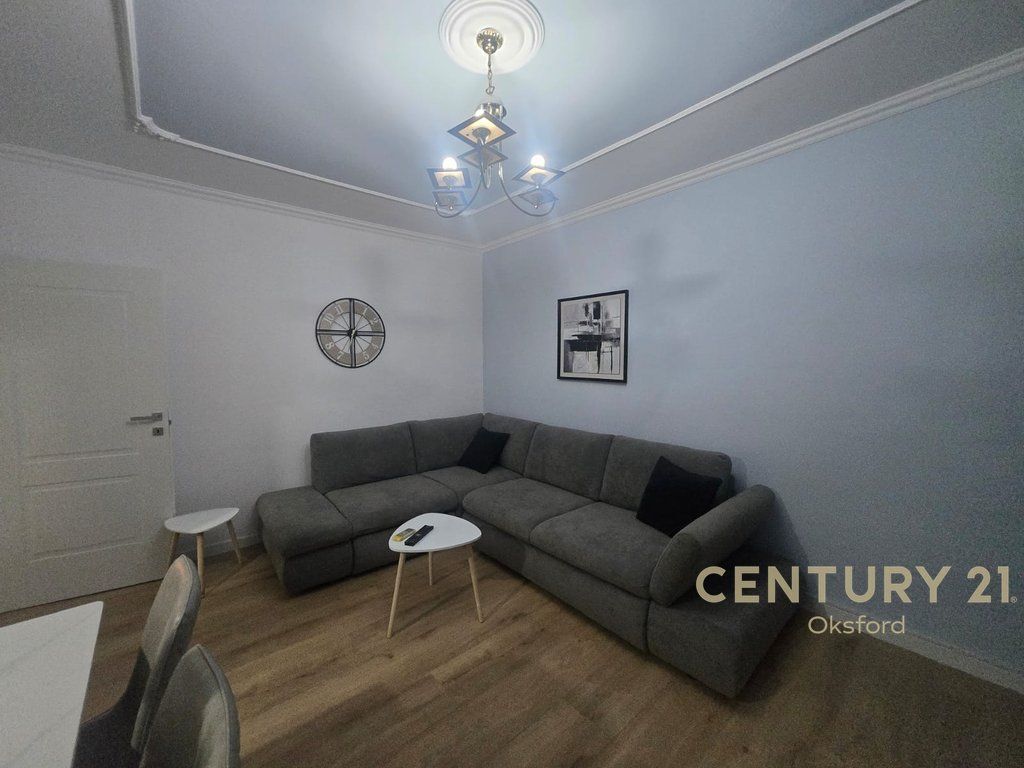 APPARTAMENTO 2+1 IN AFFITTO A XHAMLLIK 650 € /Mese 60.000 Lek /Mese