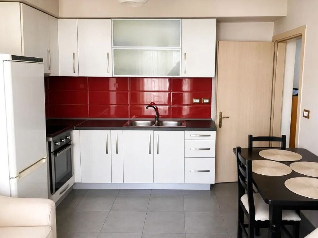 APARTMENT 1+1 45,000 LEKE UNITED SCHOOL