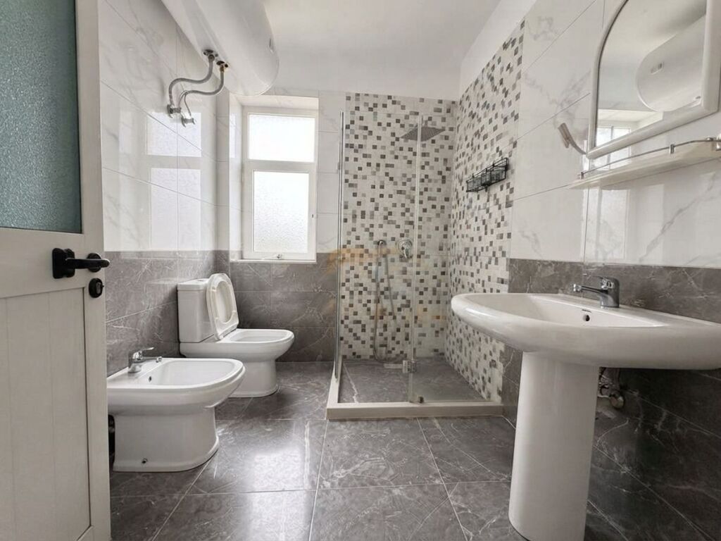 Rent, Apartment 1+1, Arrow Building, Tirana