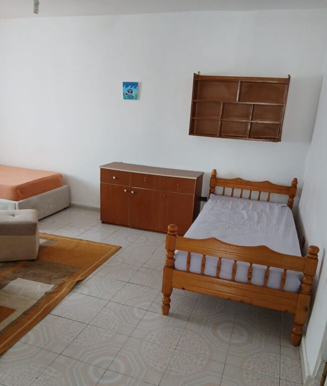 For rent Apartment 1+1, Vasil Shanto near the school “Vasil Shanto” 500 thousand old lek