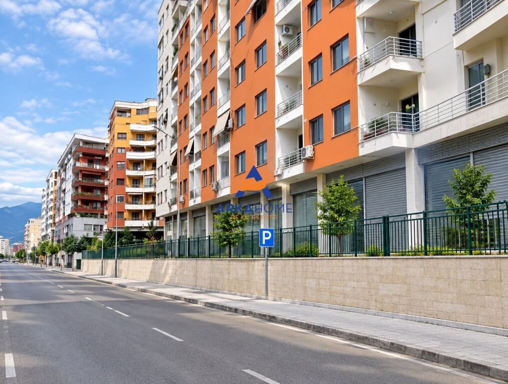 JEPET DYQAN ME QERA 60 M2 "YZBERISHT, BULEVARDI MIGJENI" 900 EURO
