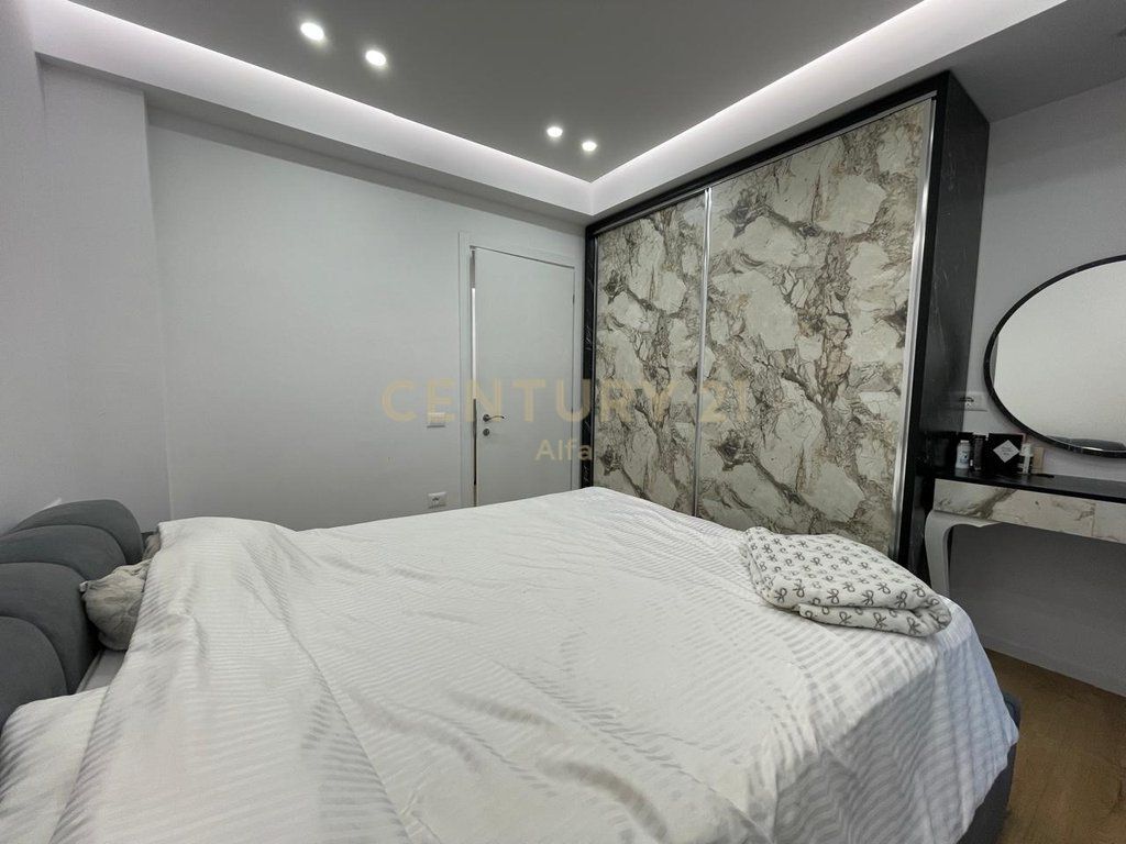 QIRA APARTAMENT MODERN 1+1, FZ GREEN TERRACE, LIQENI I THATE!!