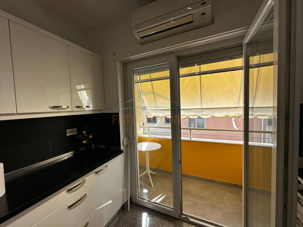 Rent, Apartment 3+1+3+ Parking Space, Residence Touch of the Sun, Tirana