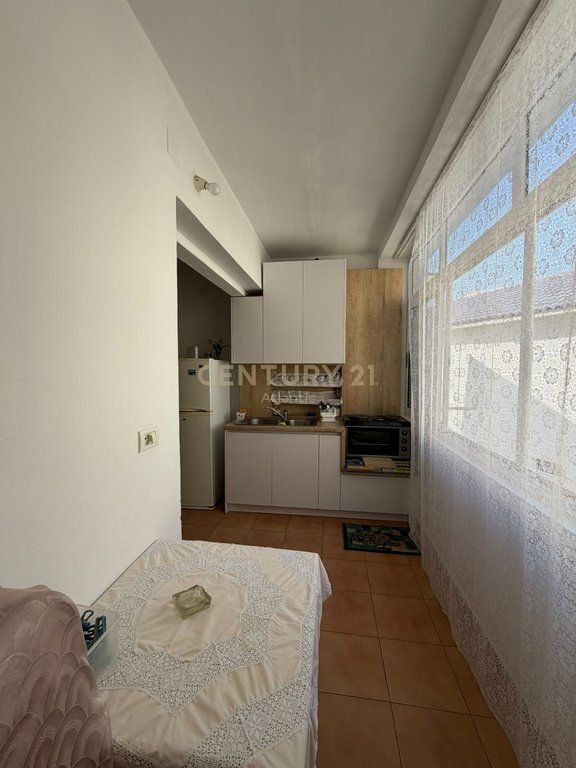 APARTMENT 1+1 FOR RENT AT THE BEACH, RAILWAY – DURRËS 400 € / Month
