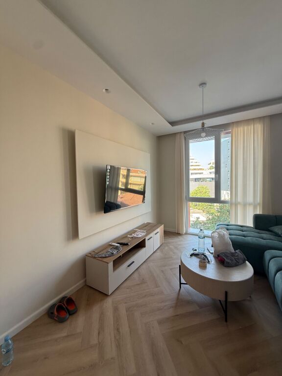 Qera | Apartament 2 + 1+ 2 | Farmacia 10 | 700 €/muaj