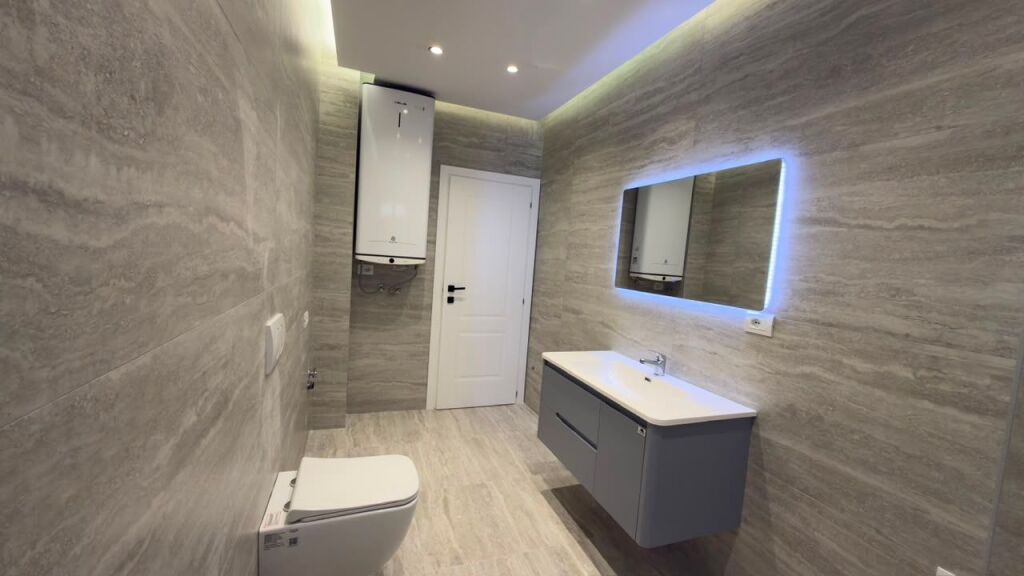 APARTAMENT PER SHITJE 2+1+2 -   21 DHJETORI