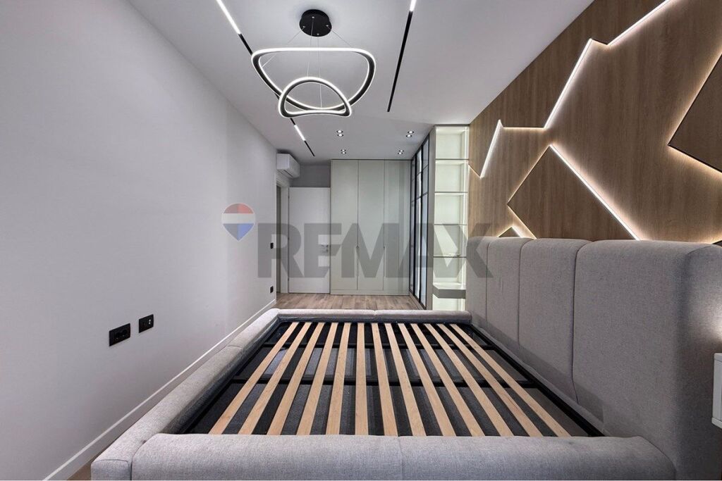 Apartament 2+1 Për Qira - Univers City