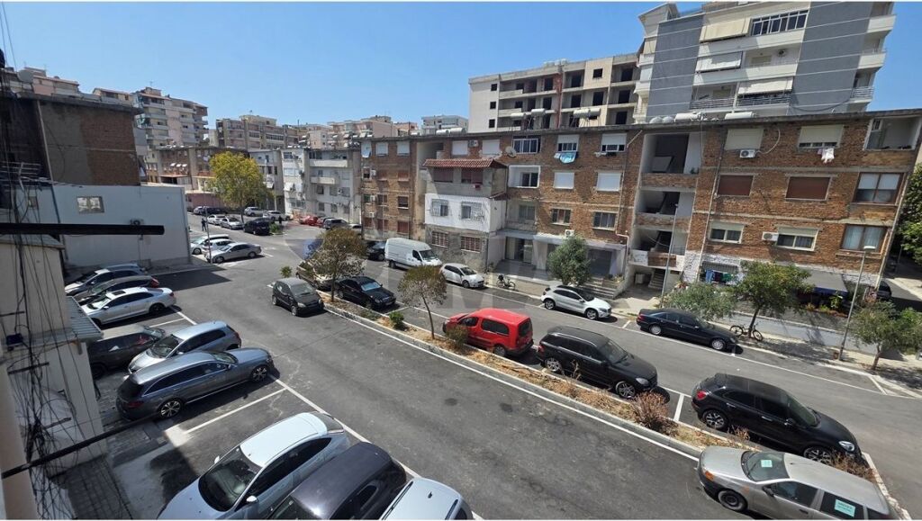 🏡 APARTAMENT 1+1 ME QIRA – ALBANO & ROMINA, VLORË