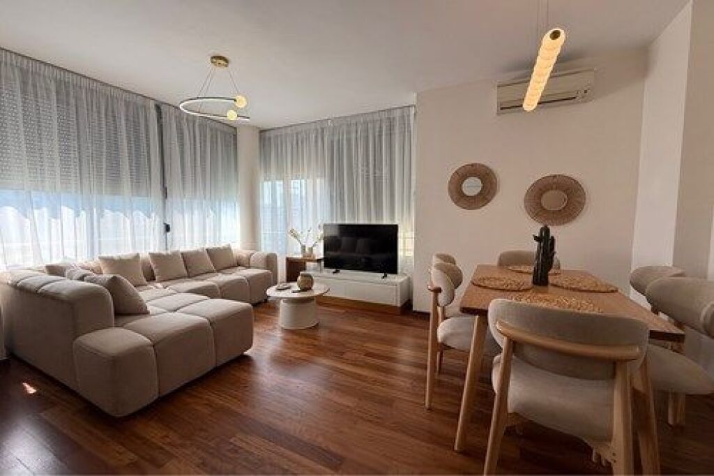 Apartment for rent, 2+1 at Kosovareve Street!