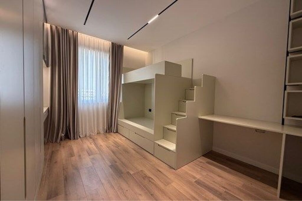 Apartament 2+1 me qira – Univers City