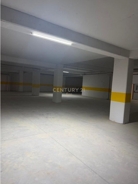 APARTAMENT PER SHITJE NE REZIDENCEN DYRRAKIUM , CURRILA !