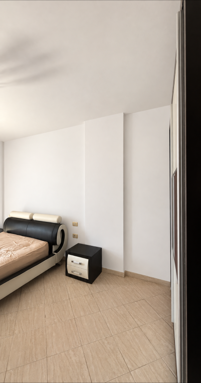 Jepet me qira apartament 2+1+2 – Rruga Irfan Tomini, përballë Deliorgjit