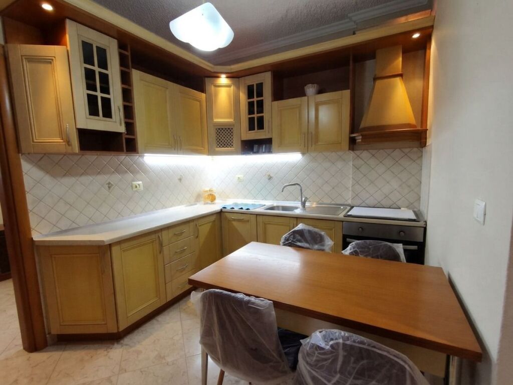 Qera, Apartament 2+1, Rruga e Kosovarëve, Tiranë