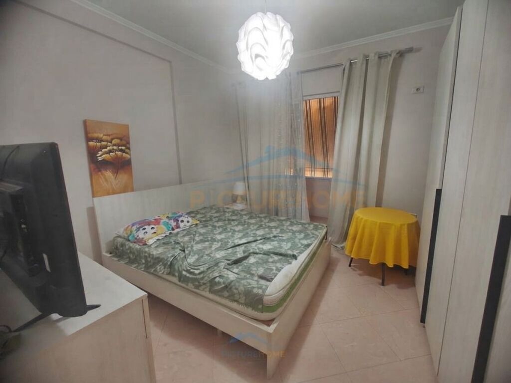 Qera, Apartament 2+1+2+Post Parkim, Xhamlliku, Tiranë