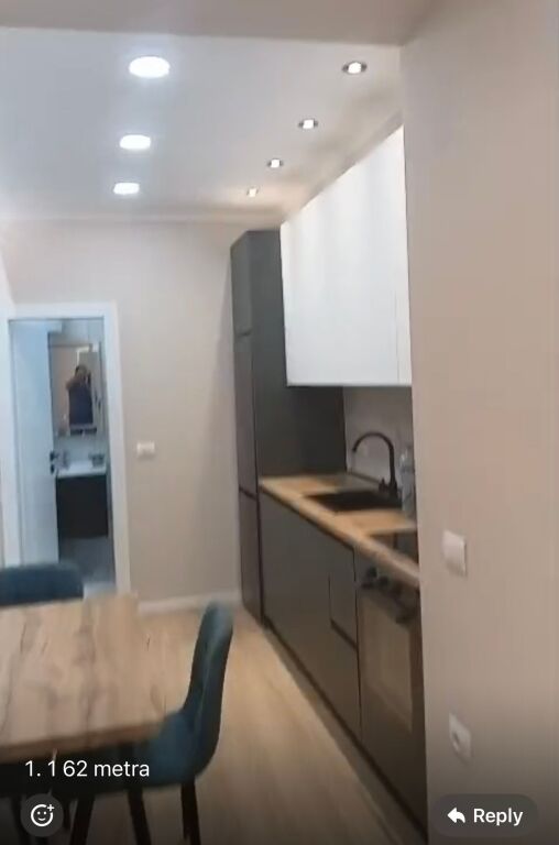 1+1, 2nd floor elevator, porcelain floor, 600 thousand lek discount