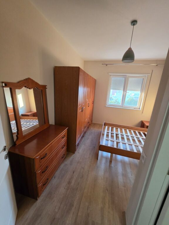 SUPER APARTAMENT 2+1 ME QIRA NË RRUGËN E DIBRËS  ID 5507