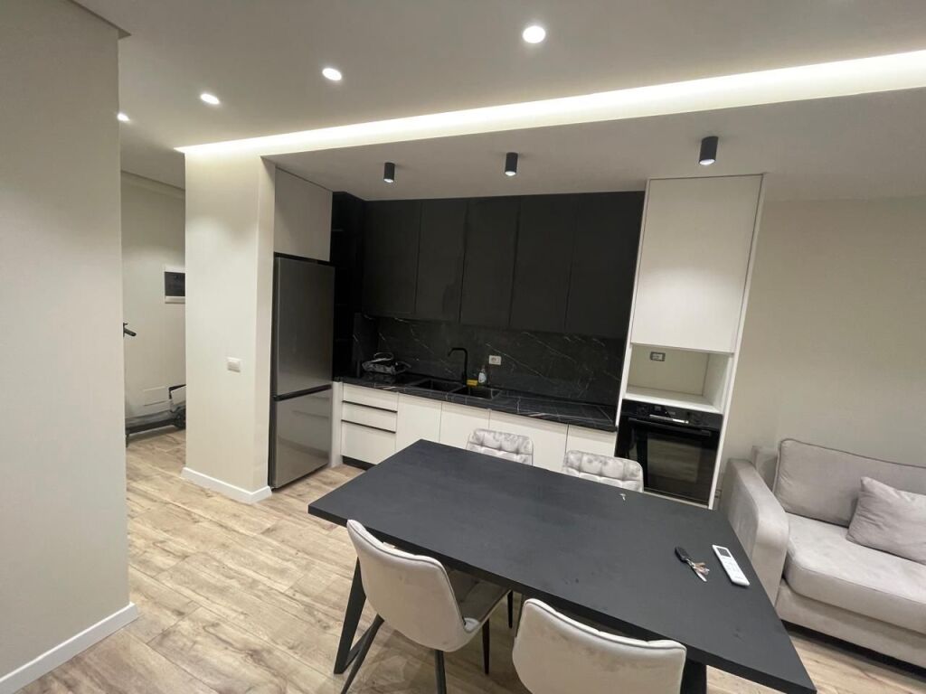 Qera | Apartament 1 + 1 | QTU (Qendra Tregtare Univers) | 600 €/muaj