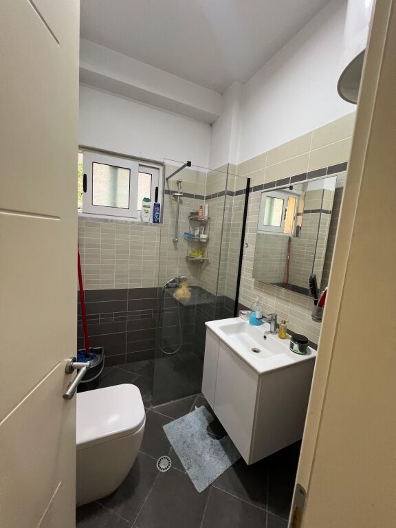 Apartament 2+1 me Qira Komuna e Parisit Tirane