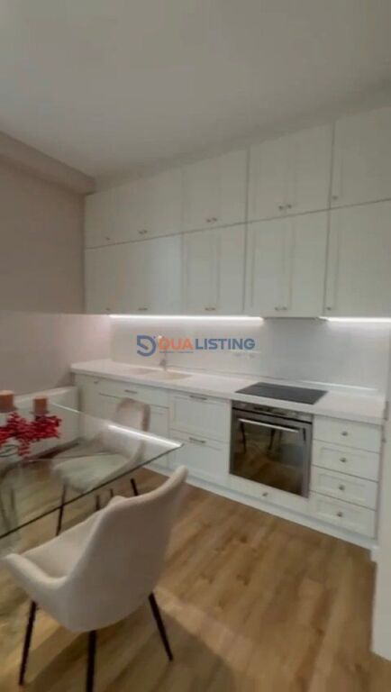 🏡 IN AFFITTO ✨ Appartamento 2+1+2 + Guardaroba | Arredato | PARK GATE, TIRANA