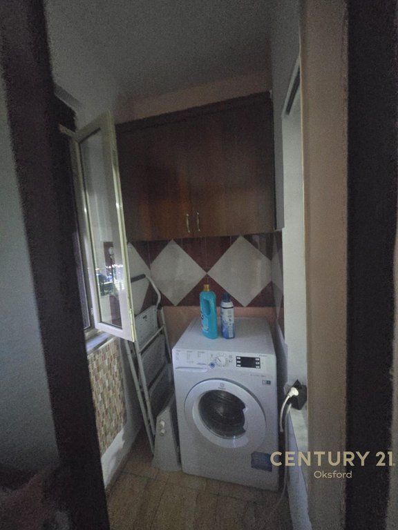 APPARTAMENTO 2+1 IN AFFITTO A XHAMLLIK 650 € /Mese 60.000 Lek /Mese
