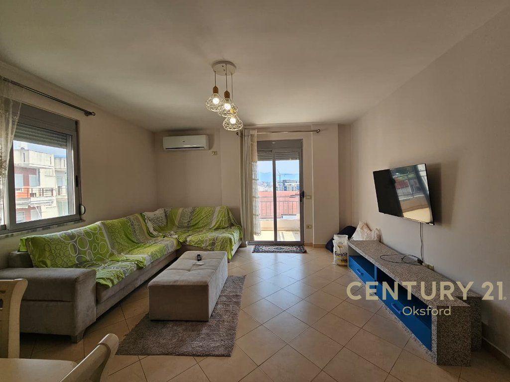 SHITET APARTAMENT 2+1+2 TE LIQENI I THATE 216,000 €