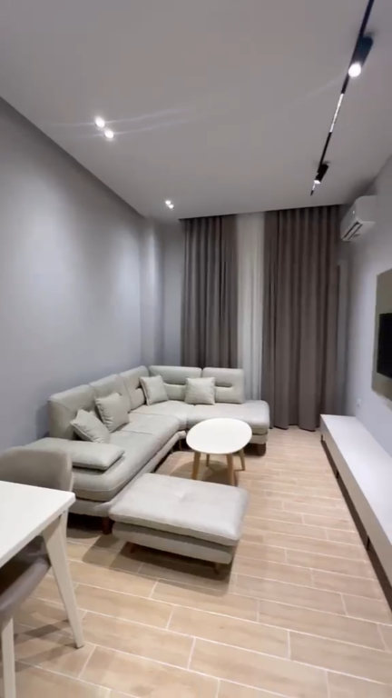 Apartament 1+1+parkim afer vila L2